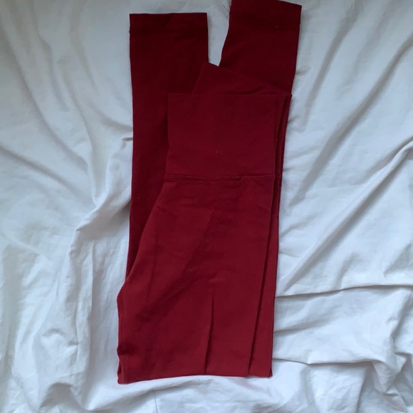 Red/ burgundy TNA leggings - Picture 1 of 1